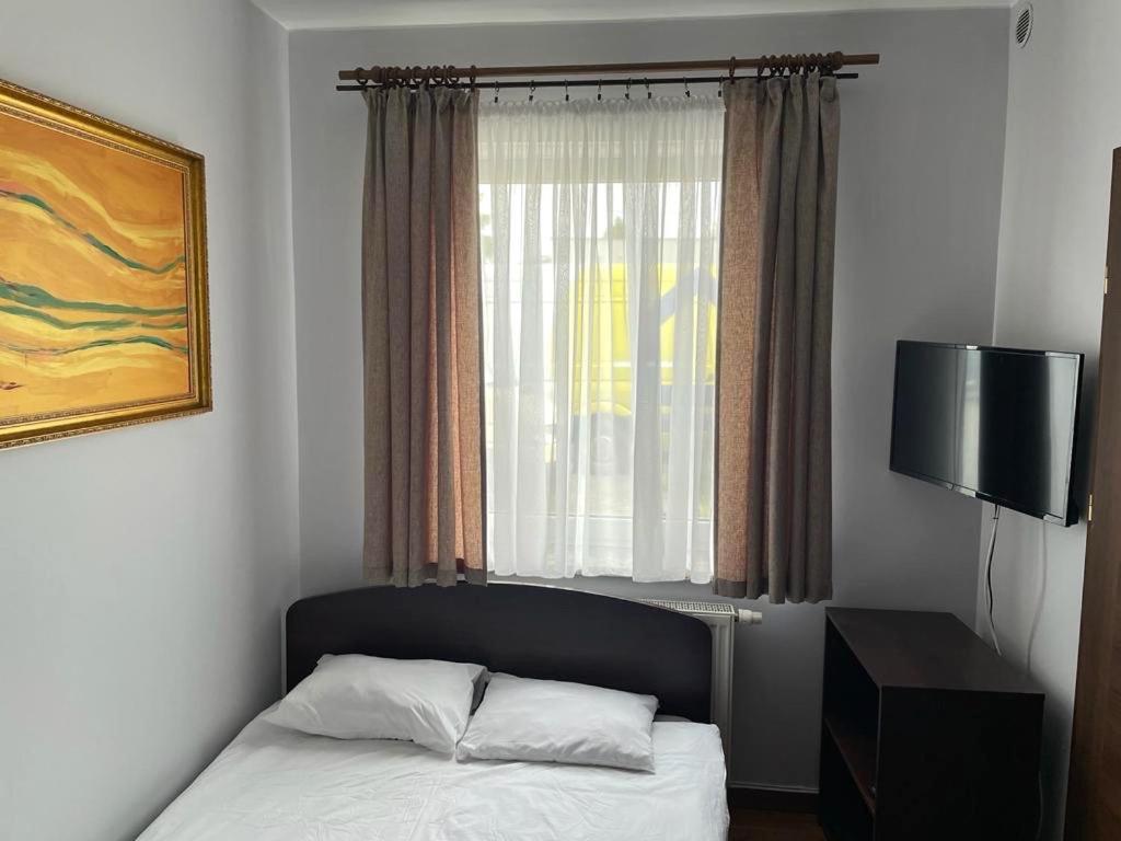 Irys 1 Apartment Tychy Exterior photo